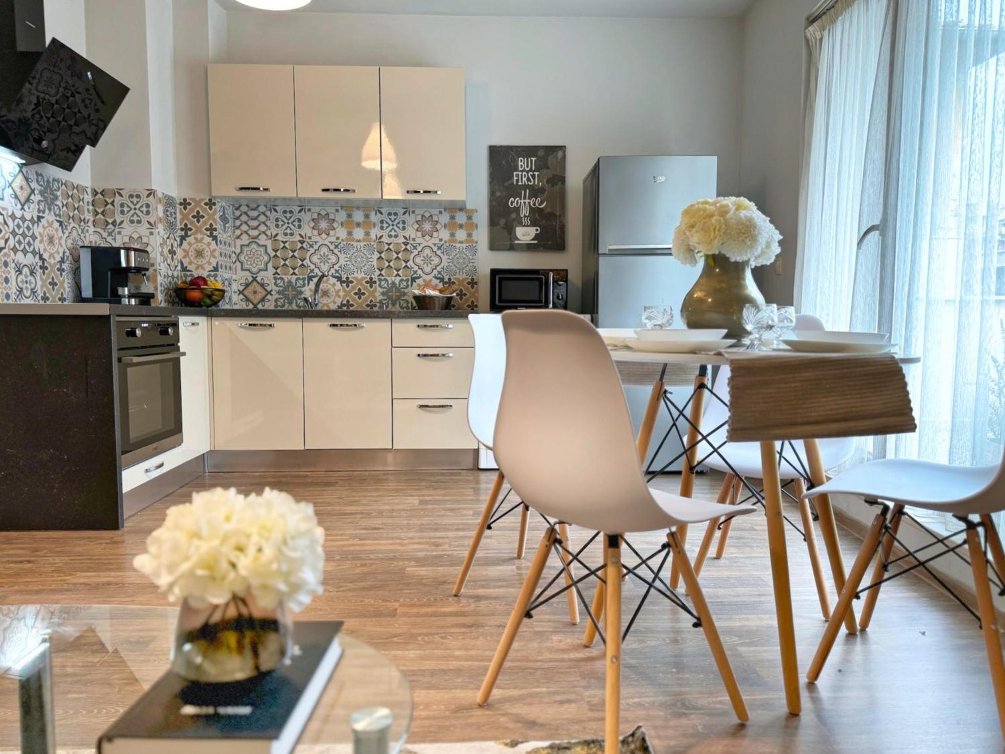 Top Centre Plovdiv Apt. With Parking For 4 Guests Extérieur photo