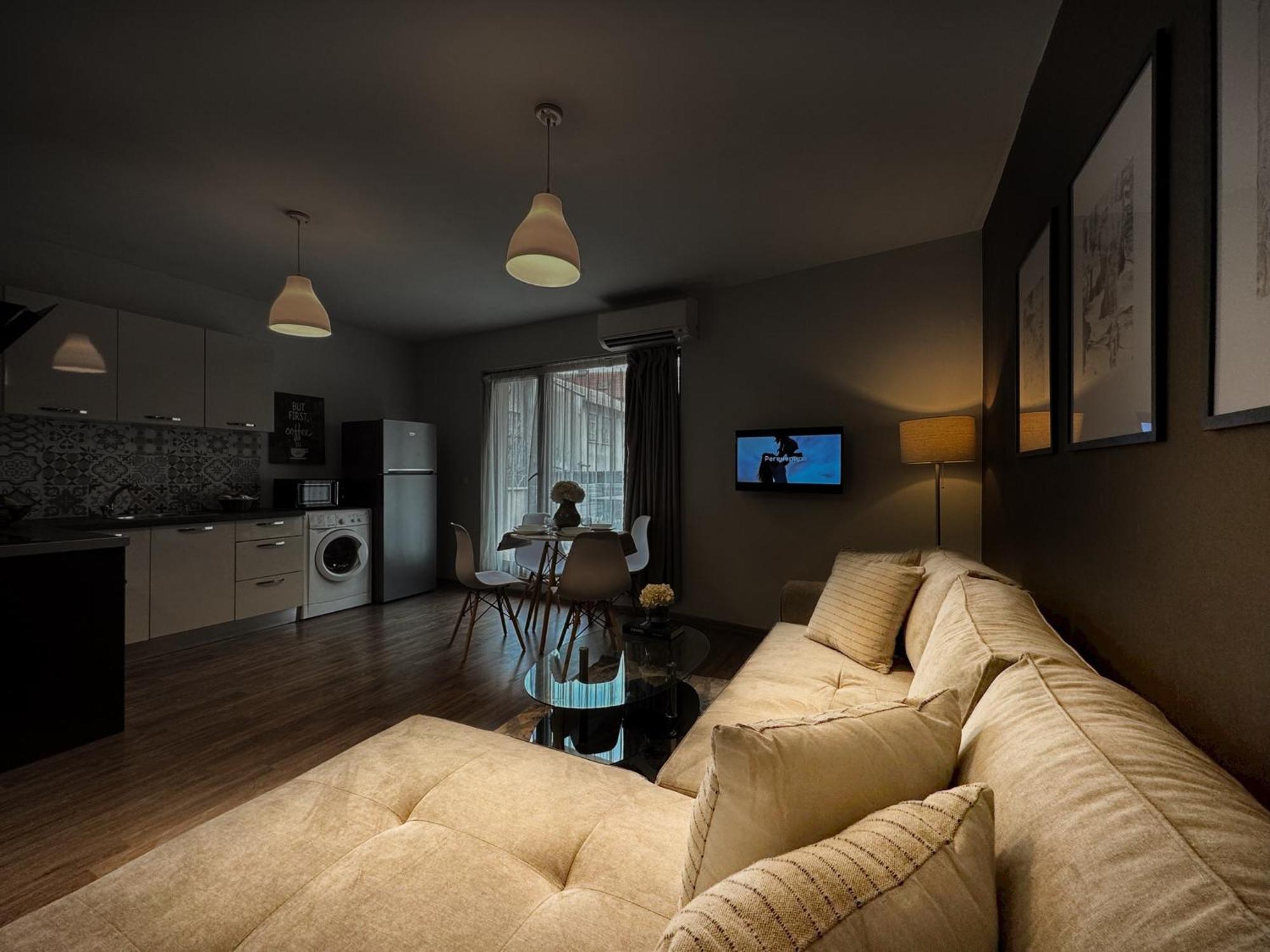 Top Centre Plovdiv Apt. With Parking For 4 Guests Extérieur photo
